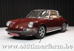 Porsche 911 Targa 2.2 Coupe 1971 Burgundy Porsche 911 Targa 2.2 Coupe 1971 Burgundy Car for Sale. 251417