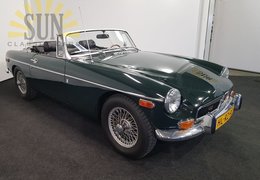 MG MGB Cabrio Cabriolet / Roadster 1974 Green MG MGB Cabrio Cabriolet / Roadster 1974 Green Car for Sale. 254061
