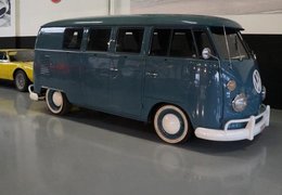 Volkswagen T1 11 Window Camper Conversion Minivan / MPV 1966 Blue Volkswagen T1 11 Window Camper Conversion Minivan / MPV 1966 Blue Car for Sale. 257957