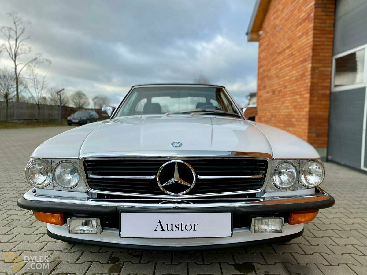 1986 Mercedes-Benz SL 560, foto 2