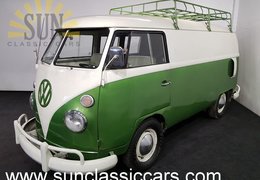 Volkswagen T1 Custom Bus Minivan / MPV 1966 Green Volkswagen T1 Custom Bus Minivan / MPV 1966 Green Car for Sale. 258495
