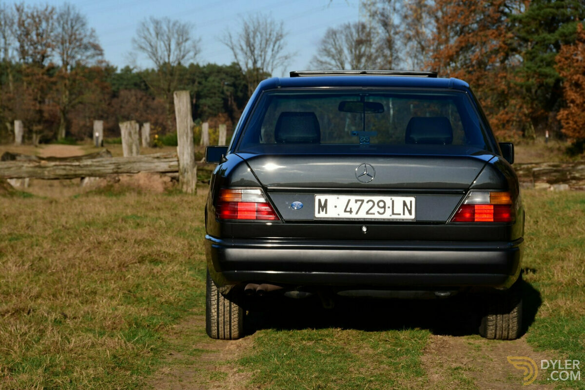 1988 Mercedes-Benz 300E 4Matic W124, foto 9