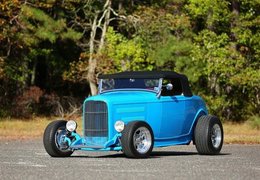Ford Street Rod Hi Boy Cabriolet / Roadster 1932 Blue Ford Street Rod Hi Boy Cabriolet / Roadster 1932 Blue Car for Sale. 490505