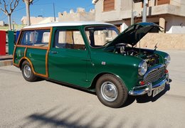 Austin Mini TRAVELLER 850 / not AUTHI VAN Estate Car 1967 Green Austin Mini TRAVELLER 850 / not AUTHI VAN Estate Car 1967 Green Car for Sale. 491883