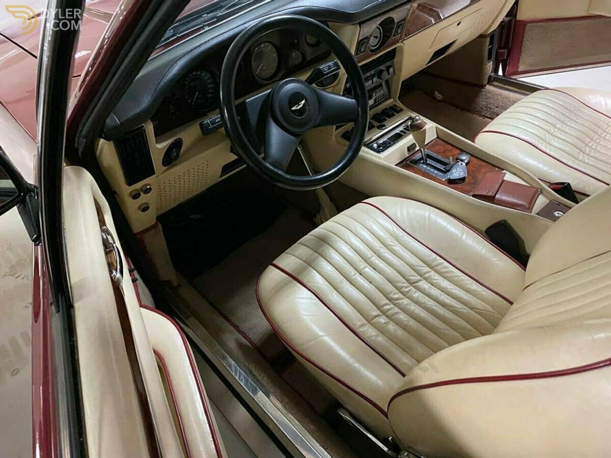 1985 Aston Martin V8 Volante, foto 4