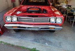 Plymouth Road Runner M code A-12 Lift off hood car 1969 Red Plymouth Road Runner M code A-12 Lift off hood car 1969 Red Car for Sale. 511094