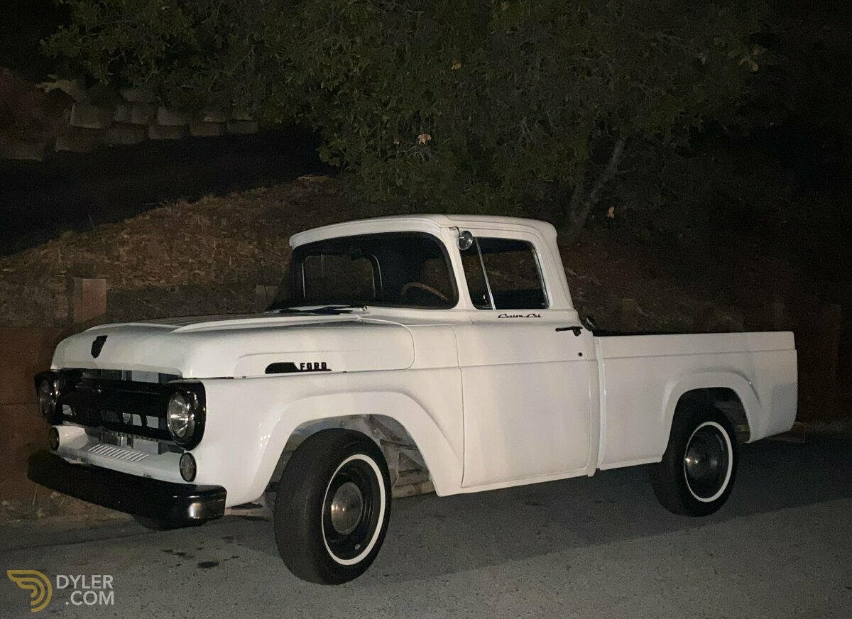 1957 Ford F-100 Fleetside, foto 1