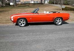Chevrolet Camaro RS SS Cabriolet / Roadster 1969 Orange Chevrolet Camaro RS SS Cabriolet / Roadster 1969 Orange Car for Sale. 517941