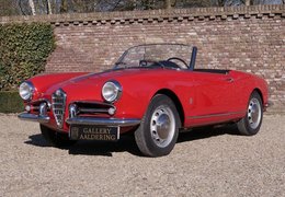 Alfa Romeo Giulietta 1300 Spider 750D Cabriolet / Roadster 1957 Red Alfa Romeo Giulietta 1300 Spider 750D Cabriolet / Roadster 1957 Red Car for Sale. 520144