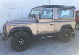 Land Rover Defender 90 TD4 2011 Brown Land Rover Defender 90 TD4 2011 Brown Car for Sale. 520692