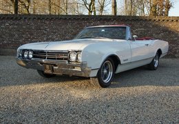 Oldsmobile 88 Dynamic Convertible Cabriolet / Roadster 1966 White Oldsmobile 88 Dynamic Convertible Cabriolet / Roadster 1966 White Car for Sale. 522239