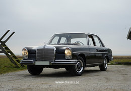 Mercedes-Benz 250 S Sedan / Saloon 1966 Black Mercedes-Benz 250 S Sedan / Saloon 1966 Black Car for Sale. 522586