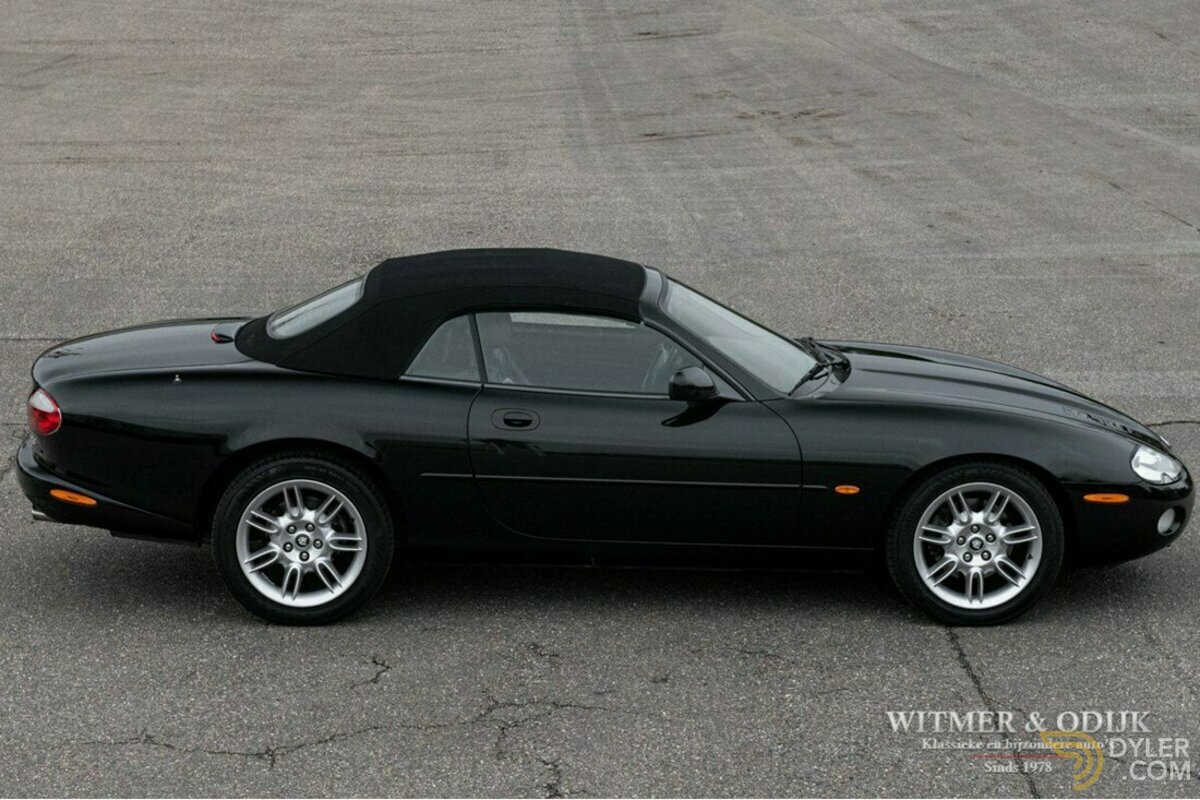 2001 Jaguar XK8, foto 4