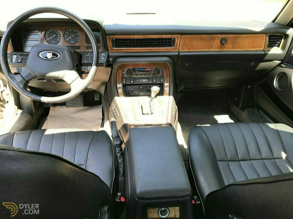1987 Jaguar XJ 40, foto 3