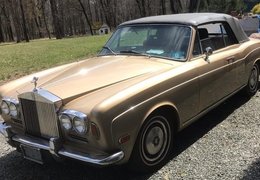 Rolls-Royce Corniche Convertible Cabriolet / Roadster 1971 Gold Rolls-Royce Corniche Convertible Cabriolet / Roadster 1971 Gold Car for Sale. 533090