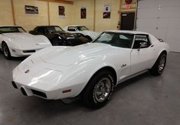 Chevrolet Corvette Stingray T Top Coupe 1976 White Chevrolet Corvette Stingray T Top Coupe 1976 White Car for Sale. 536144