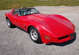 Chevrolet Corvette C3 T-Top Coupe 1980 Red Chevrolet Corvette C3 T-Top Coupe 1980 Red Car for Sale. 537568