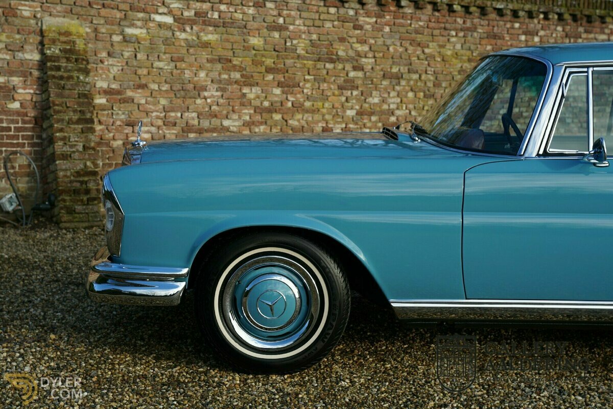 1967 Mercedes-Benz 250 SE, foto 2