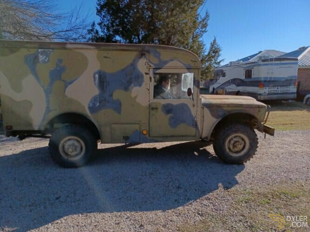 1967 Jeep Commander Military Ambulance, foto 2