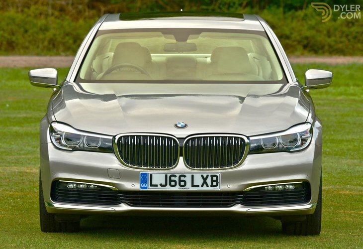 2016 Bmw 740li Lwb Twin Turbo For 12568 Dyler Bmw 740li Lwb Twin Turbo Sedan Saloon 2016 Gold Car For