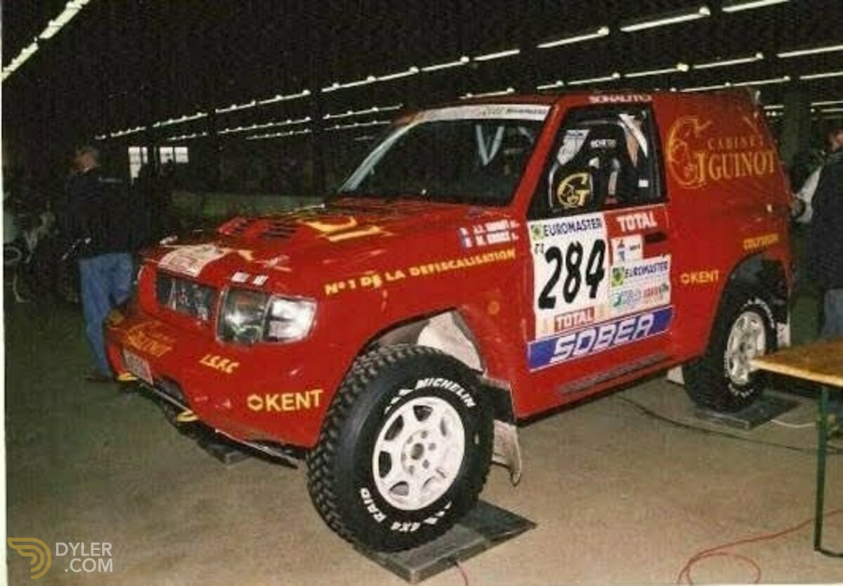 1997 Mitsubishi Pajero, foto 2