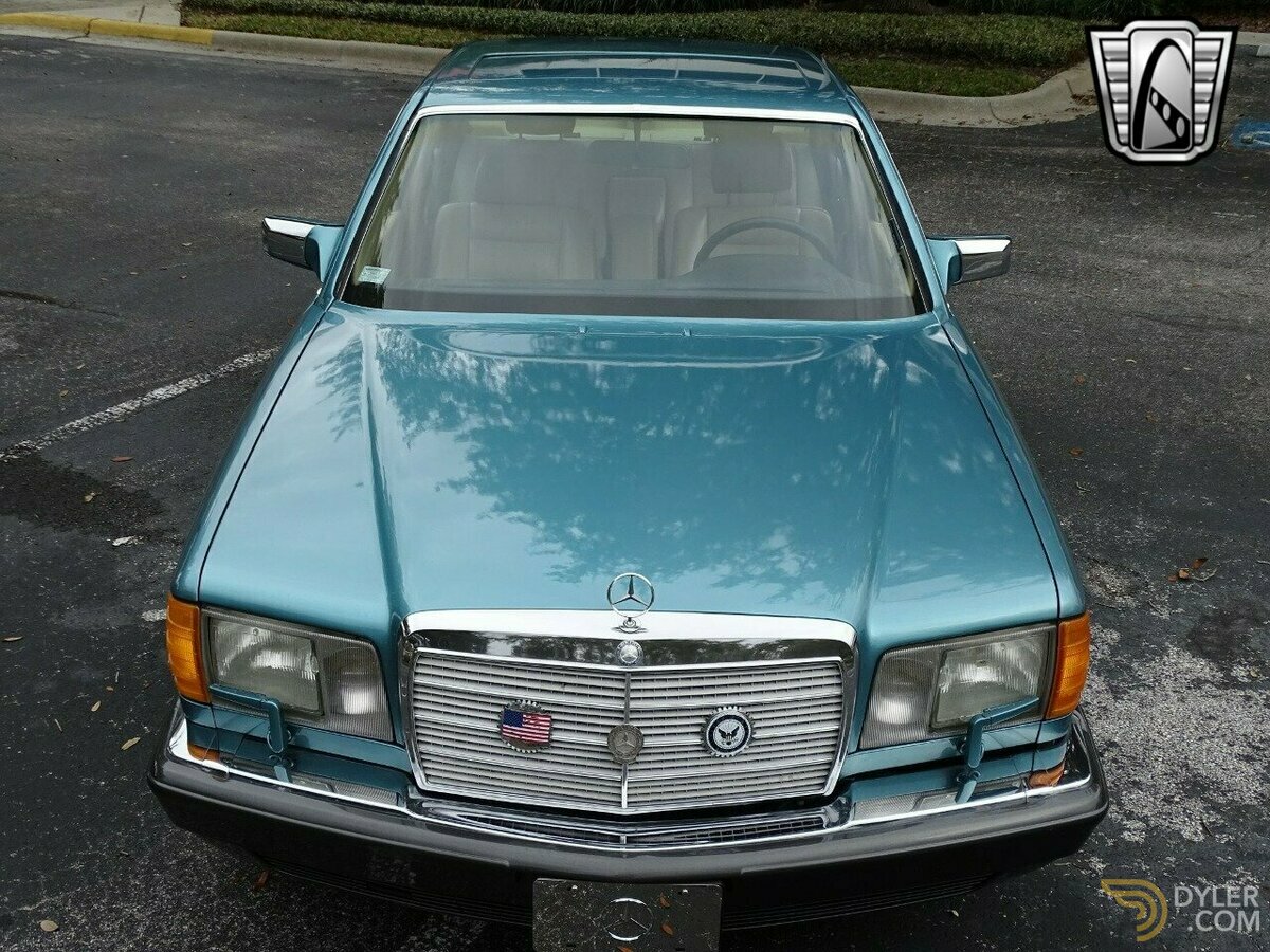 1991 Mercedes-Benz 300 SE, foto 4
