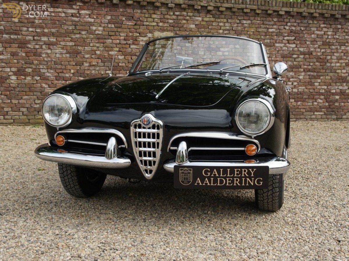 Classic 1959 Alfa Romeo Giulietta 1300 Spider 750d For