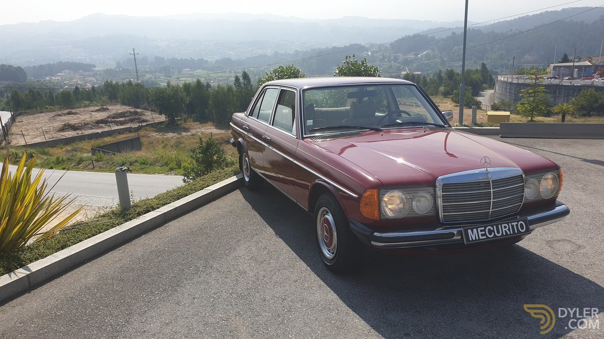1977 Mercedes-Benz 230 W123 Limousine, foto 3