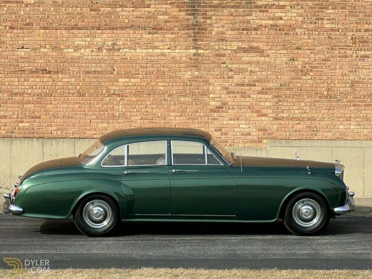 1963 Bentley S3 Continental Saloon, foto 3