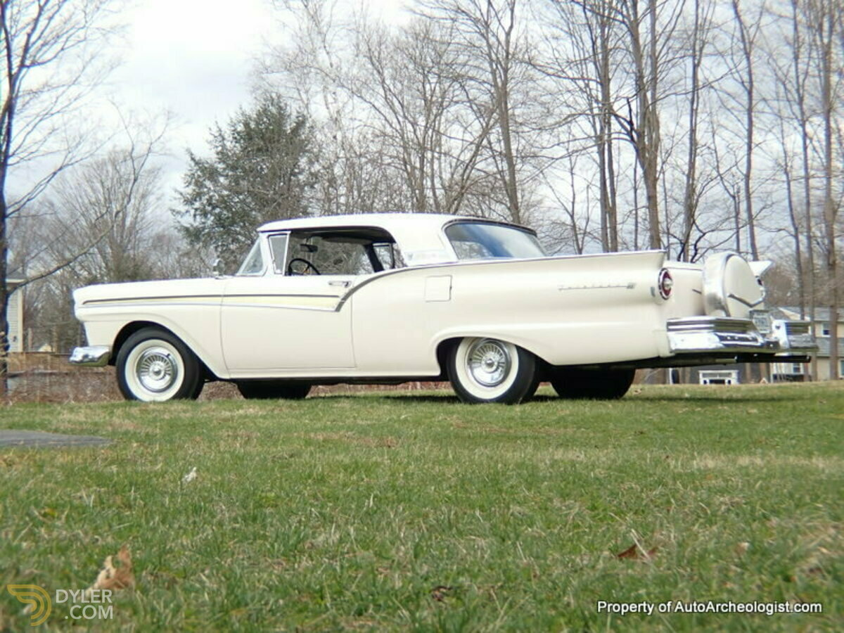 1957 Ford Fairlane 500 Skyliner, foto 5