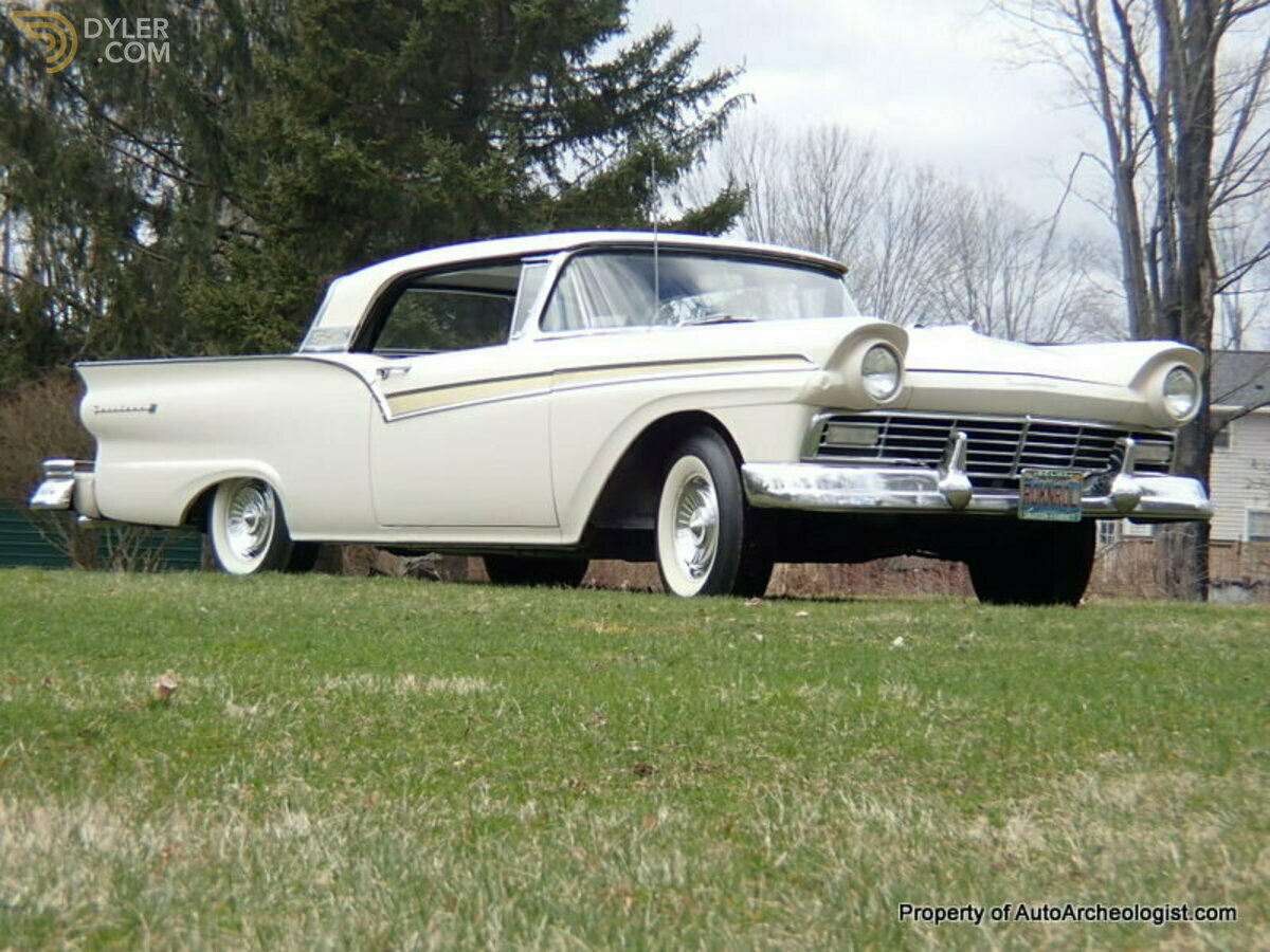 1957 Ford Fairlane 500 Skyliner, foto 11