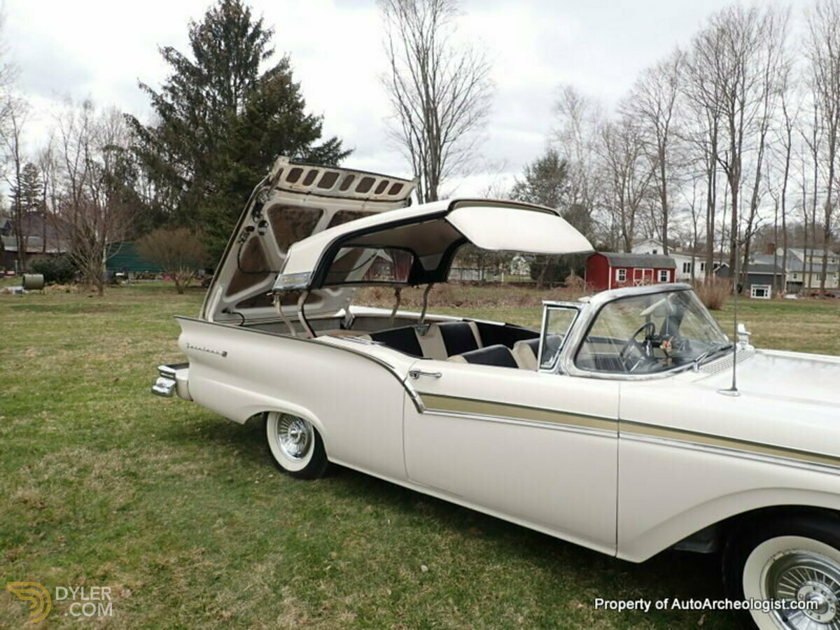 1957 Ford Fairlane 500 Skyliner, foto 12