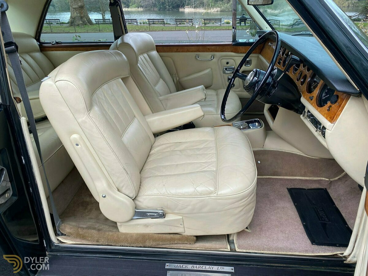 1974 Bentley Corniche 2dr Saloon, foto 3