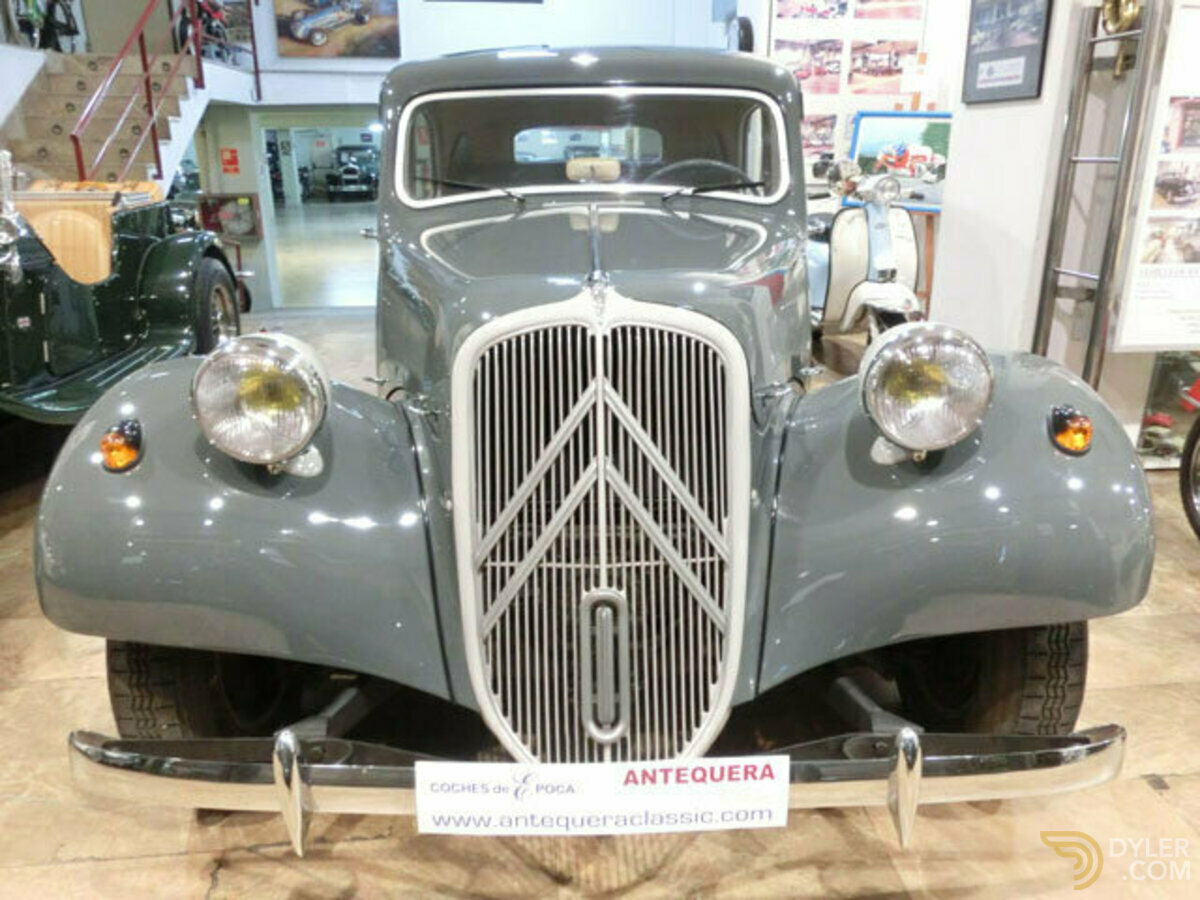 1954 Citroen 11 BL Traction Avant, foto 2