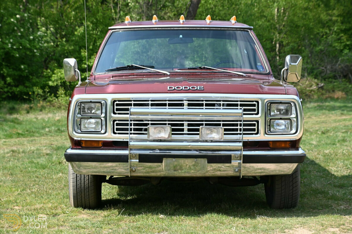 1979 Dodge D150 Adventurer Pickup, foto 2