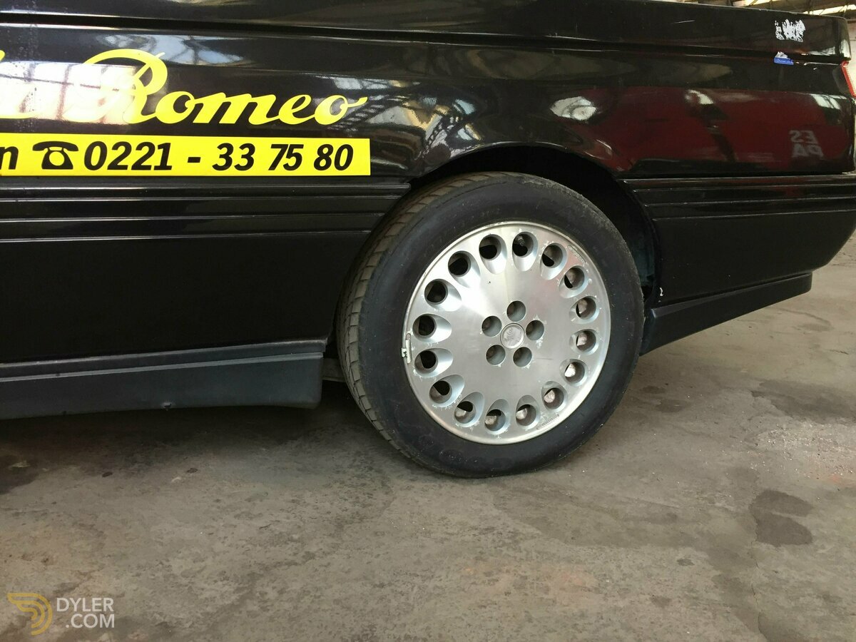 1990 Alfa Romeo 164, foto 6
