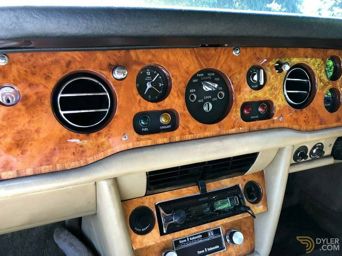 1975 Rolls-Royce Corniche 2 Door Saloon, foto 4