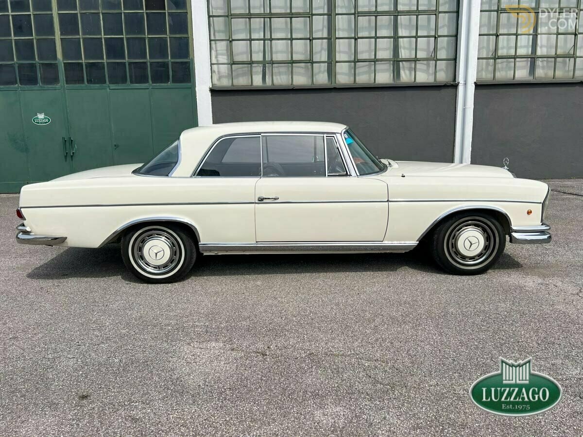 1966 Mercedes-Benz 220 SEB Coupé, foto 2
