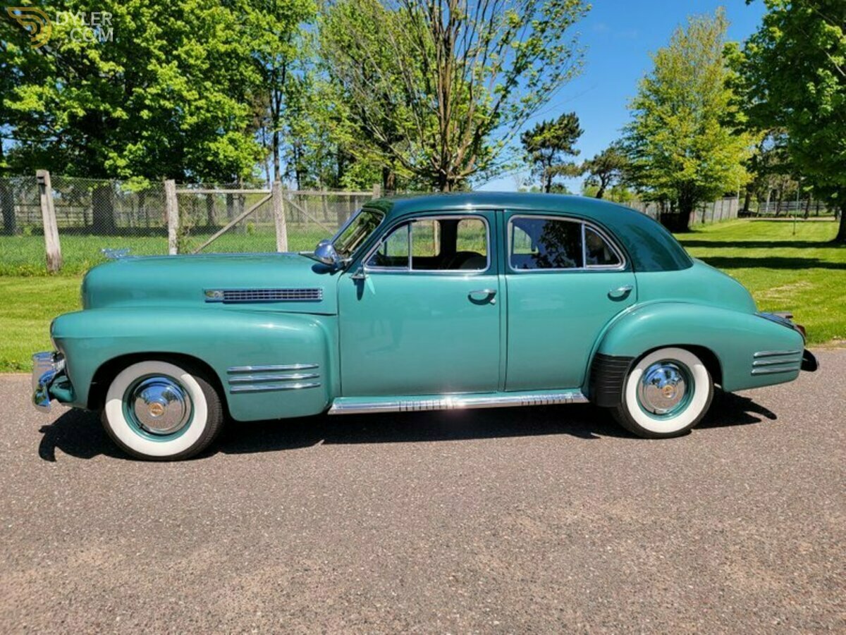 1941 Cadillac 62 Series Sedan, foto 2