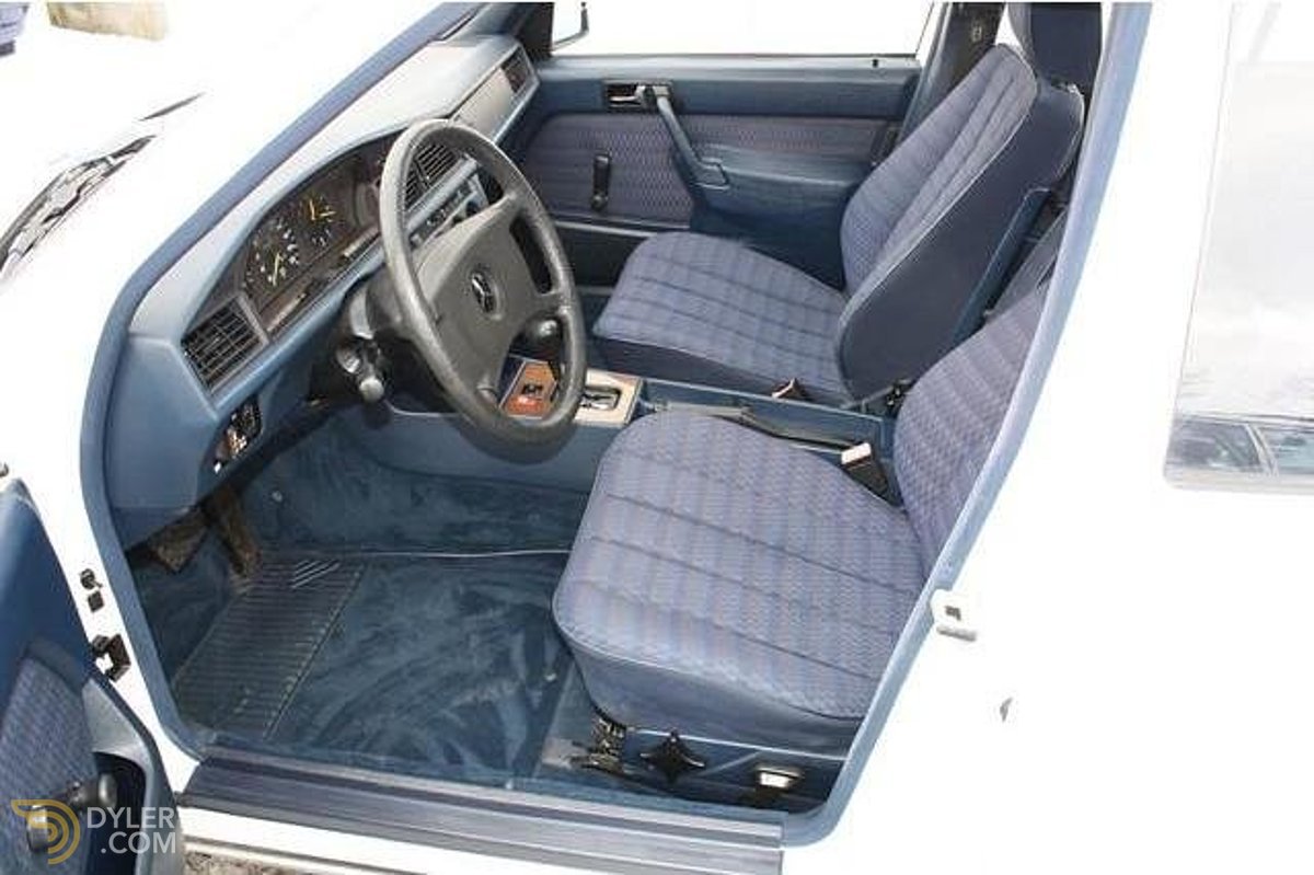1989 Mercedes-Benz 190 2.0 E, foto 4