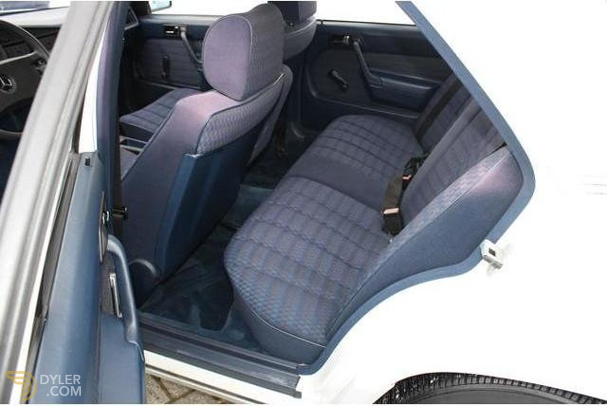 1989 Mercedes-Benz 190 2.0 E, foto 5