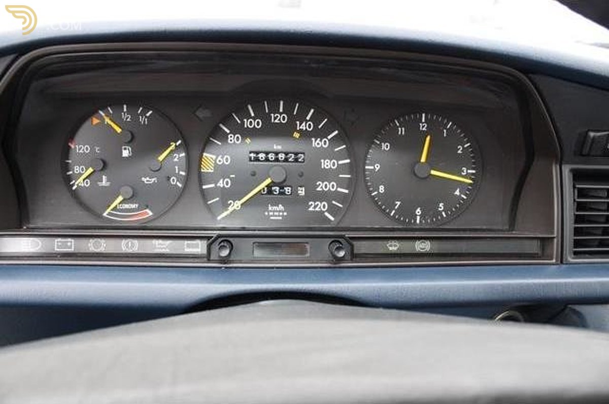 1989 Mercedes-Benz 190 2.0 E, foto 6