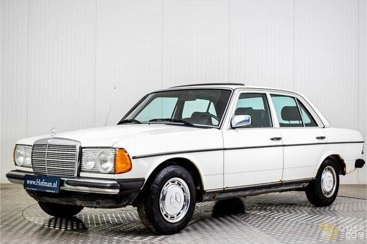 1982 Mercedes-Benz 240D 240 D, foto 1