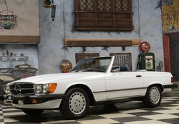 Mercedes-Benz 560 SL Cabriolet / Roadster 1988 White Mercedes-Benz 560 SL Cabriolet / Roadster 1988 White Car for Sale. 289016