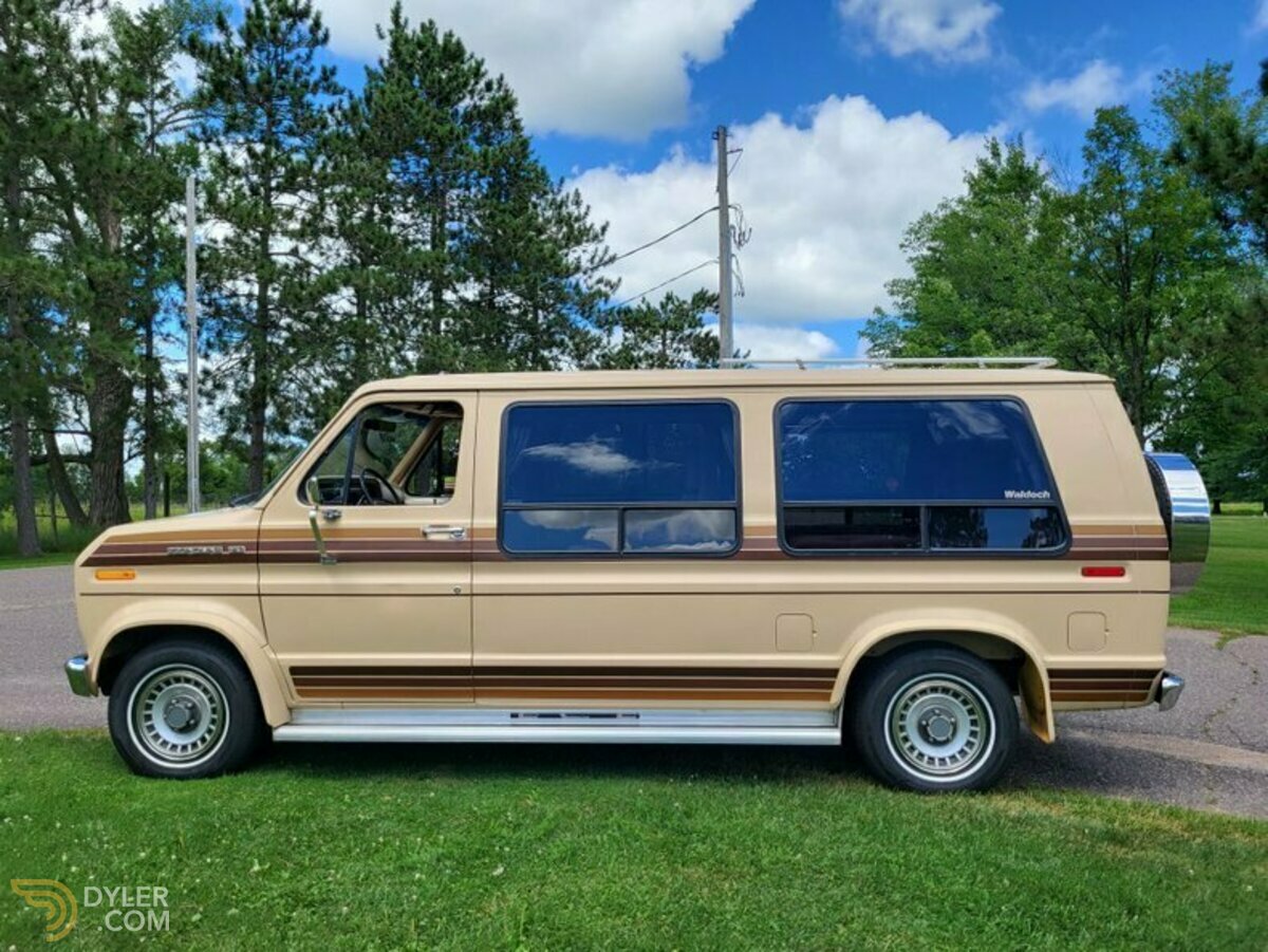 1985 Ford Econoline Waldoch Conversion Van, foto 3