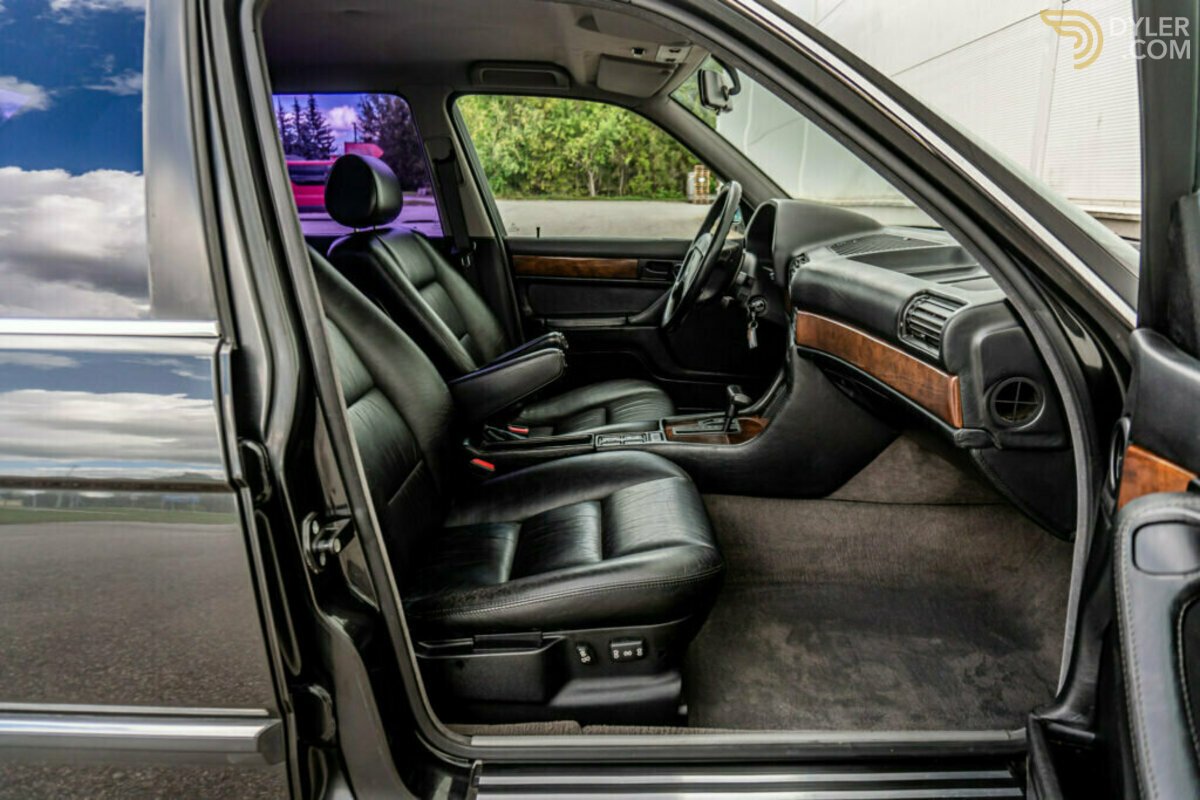 1990 BMW 750i Long V12 / E32, foto 10