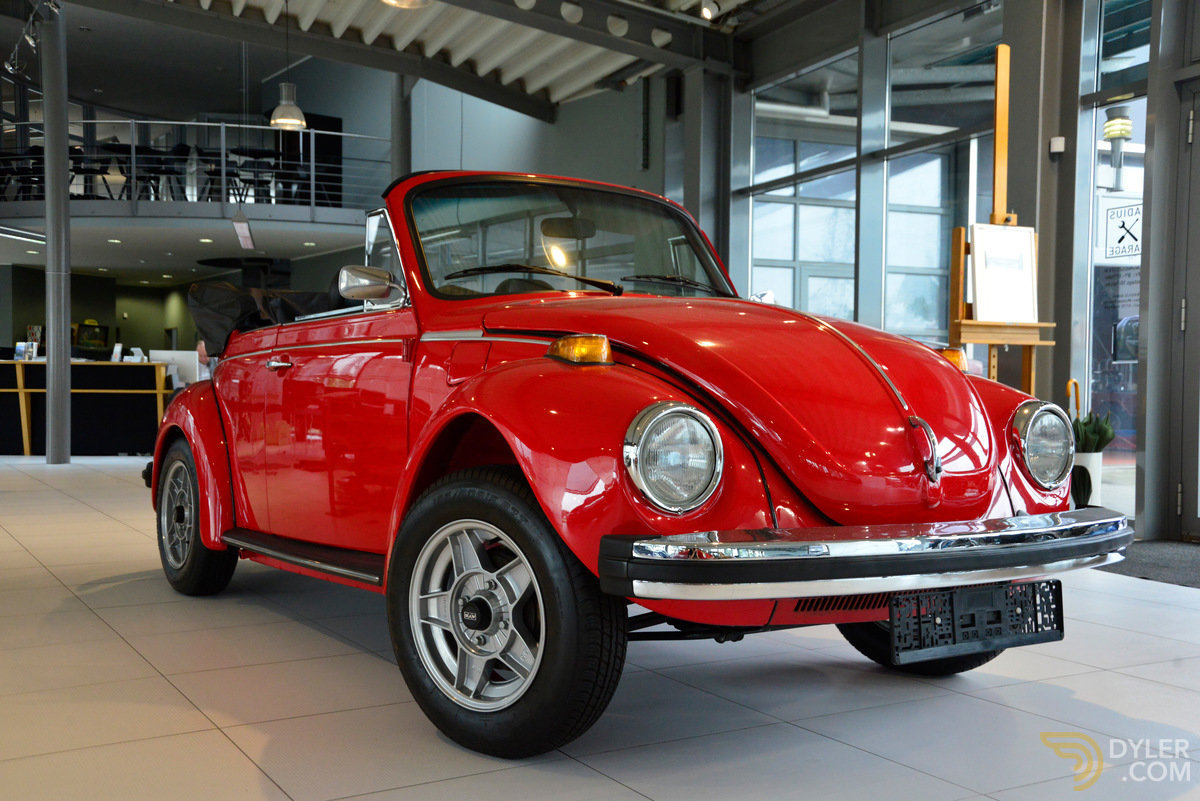 Volkswagen 1303 Cabriolet / Roadster 1978 Red Car for Sale.