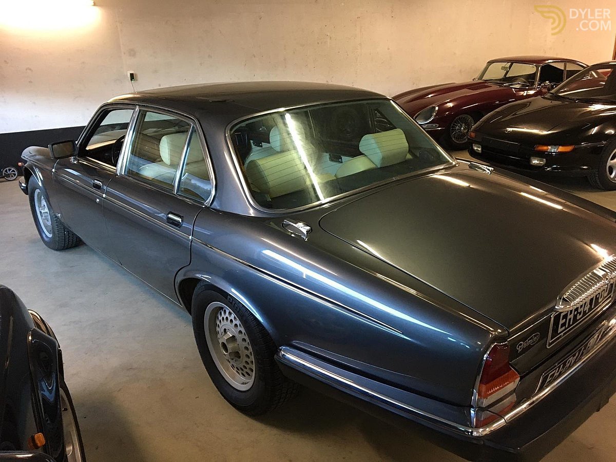 1988 Daimler Double Six, foto 4
