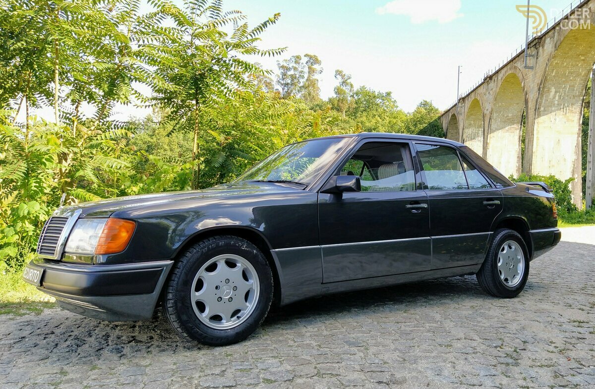 1990 Mercedes-Benz 250 D W124, foto 2