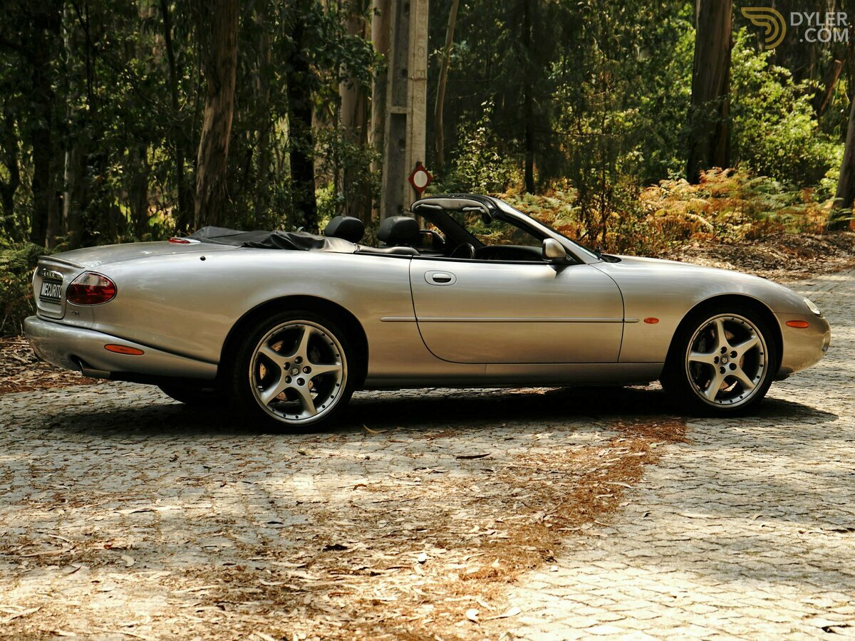 2000 Jaguar XKR 4.0, foto 3